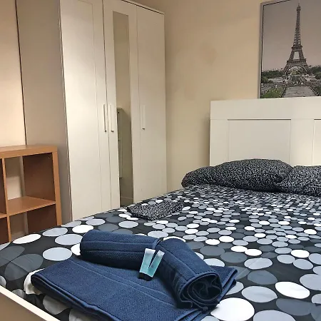 Fitzwilliam Street 3*